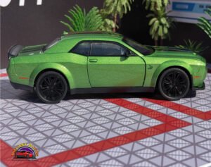 Dodge Hellcat Challenger in Green