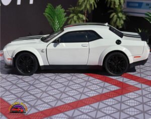 Dodge Hellcat Challenger in White