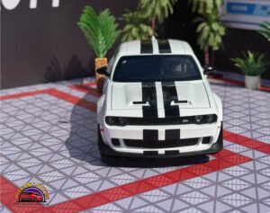 Dodge Hellcat Challenger in White