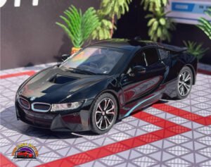 Alternative view of BMW i8 1:24 Scale Diecast Collectible Model