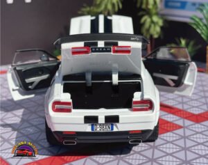 Dodge Hellcat Challenger in White