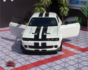 Dodge Hellcat Challenger in White