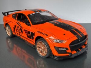 Alternative view of Shelby GT500  1:24 Scale Diecast Collectible Model