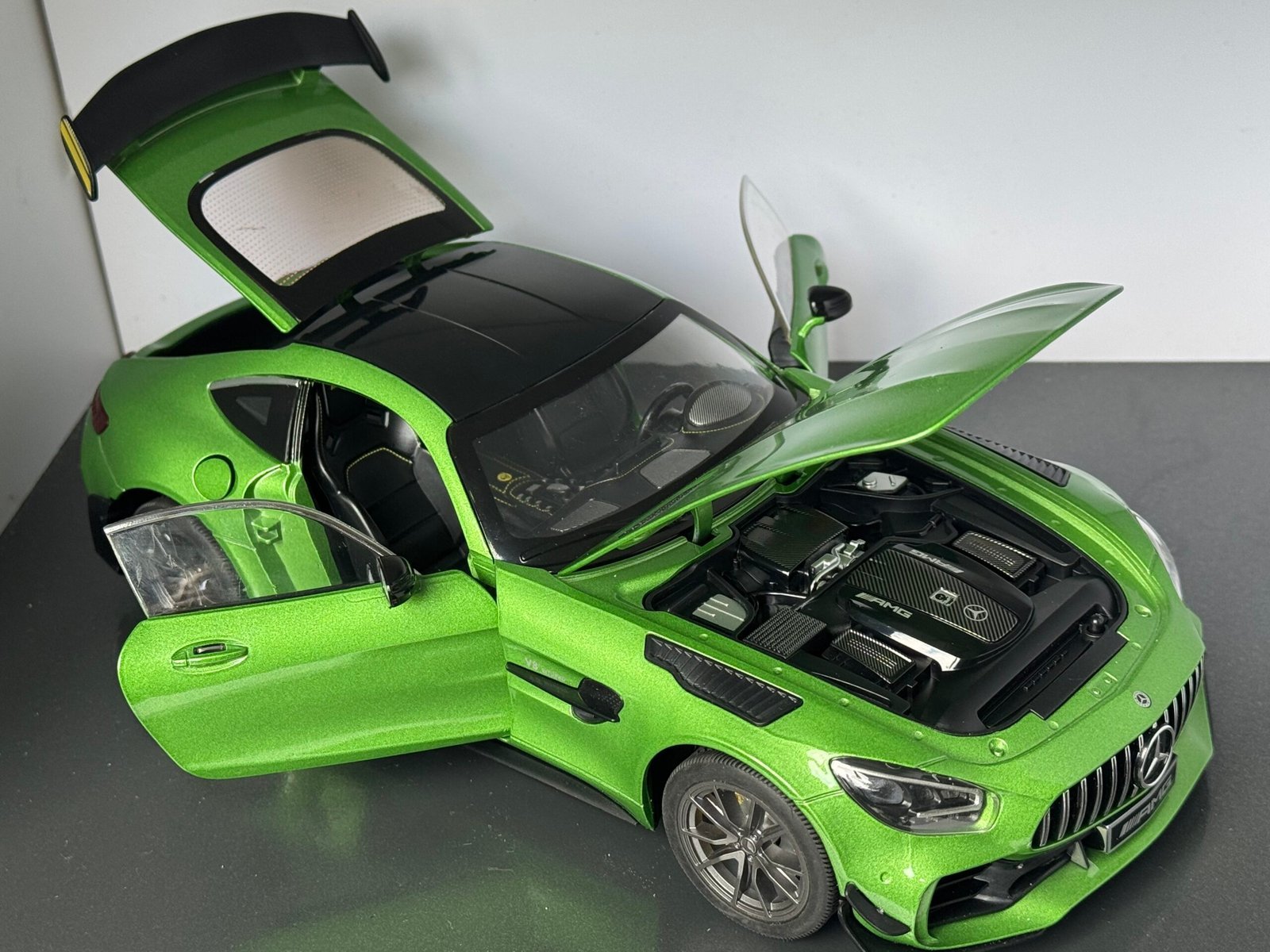 Mercedes Benz AMG GTR 1:18 Scale Diecast Collectible Model - Image 7