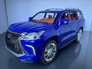 Alternative view of Lexus LS570 1:24 Scale Diecast Collectible Model