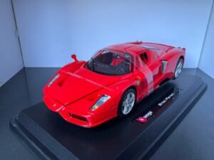 Ferrari F12 Berlinetta 1:24 Scale Diecast Collectible Model