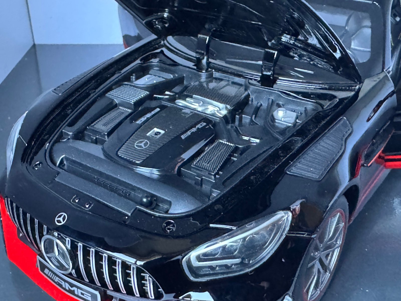 Mercedes Benz AMG GTR 1:18 Scale Diecast Collectible Model - Image 4