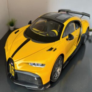 Bugatti Chiron in Yellow